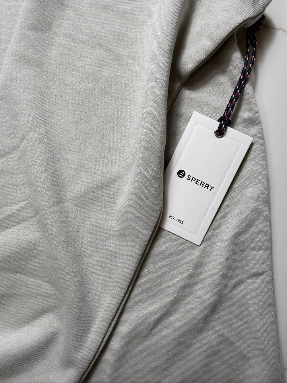 Sperry Light Gray Men's Hooded Performance Long-Sleeve Shirt